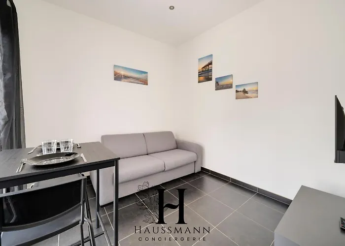 Avec Terrasse Apartmán Nancy